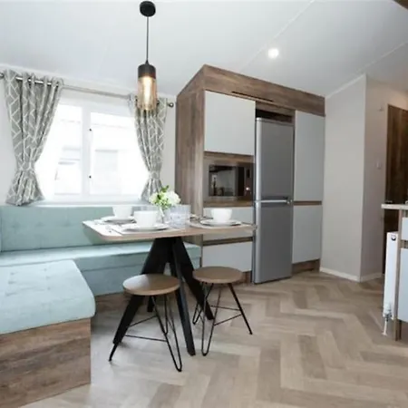 Lakefront 5 Star Country Park Private Fishing Free Parking 1 * Malton